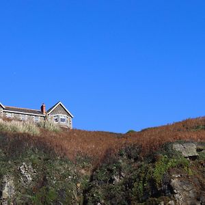 Housel Bay Hotel